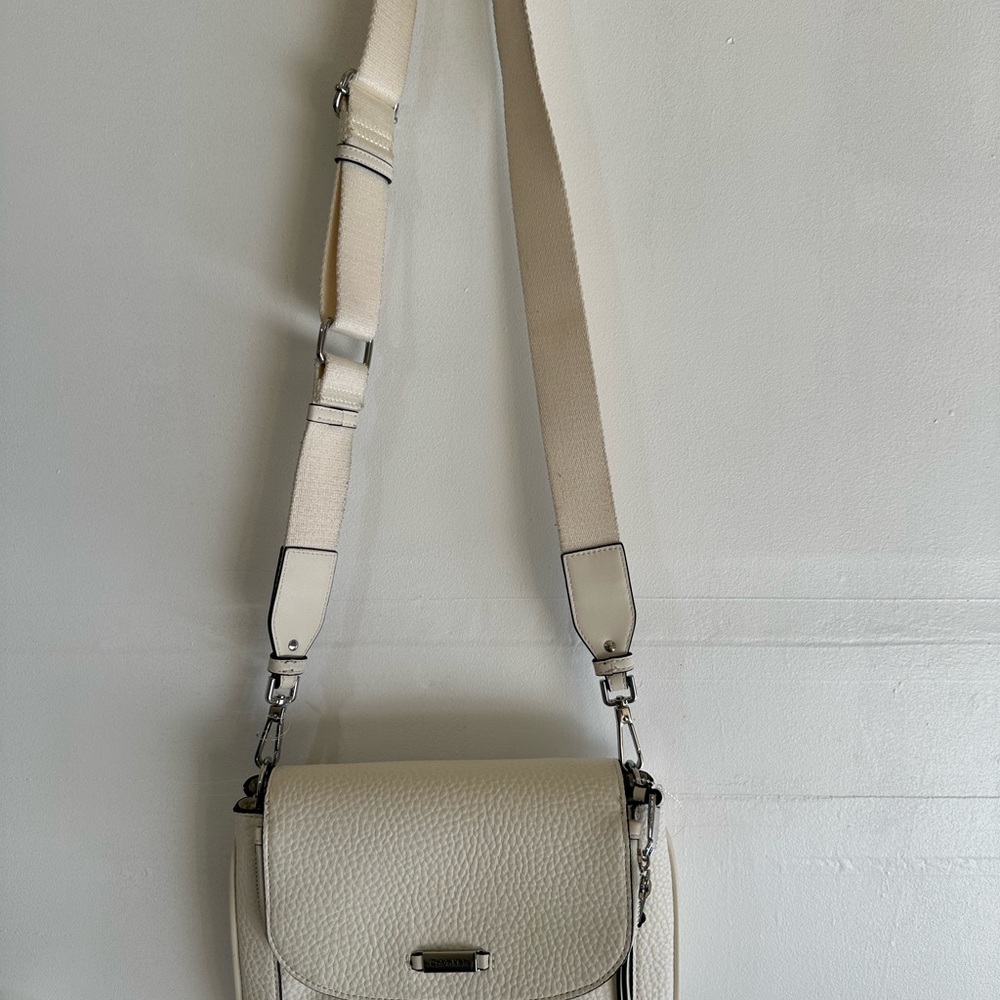 Calvin Klein White Pebbled Leather Crossbody Bag - Picture 2 of 8